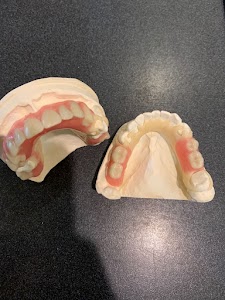 McCowan and Bullock Dental Center place picture